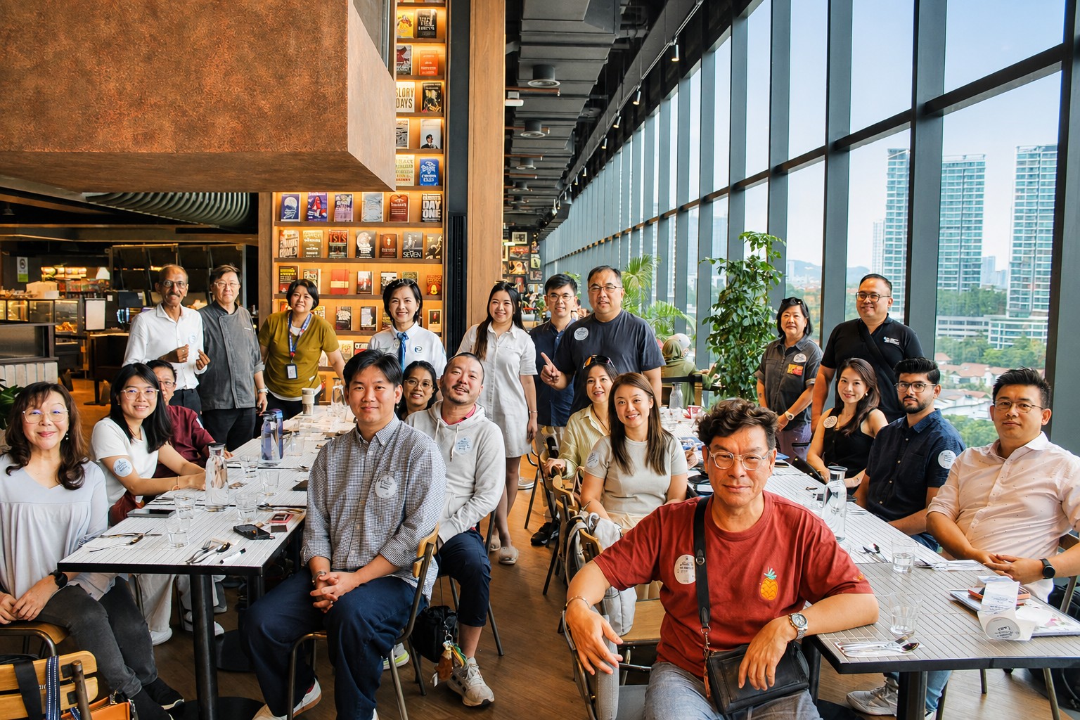 Group photo from an E3 café business meetup